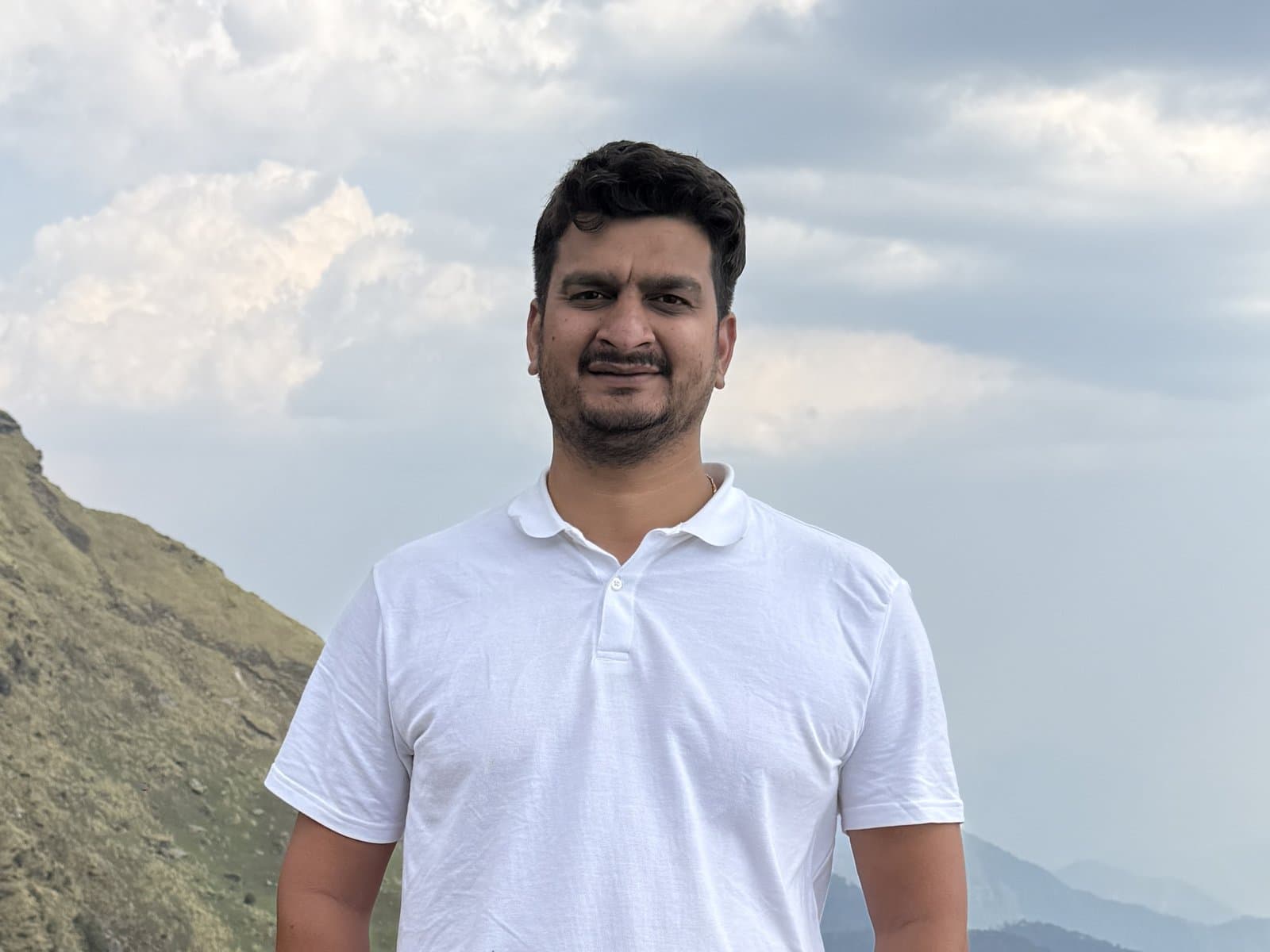 Suresh Parihar