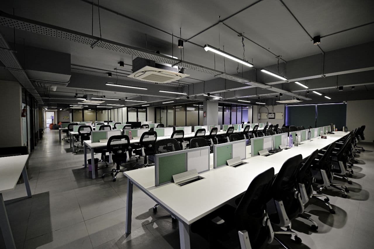 Commercial - QuarksTechnosoft — view 3